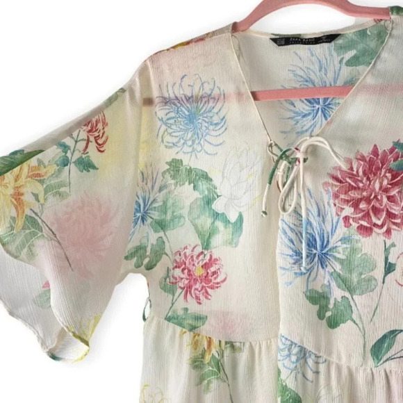 Zara  Basic Ivory Floral Lace Up Peplum Blouse - Picture 4 of 8